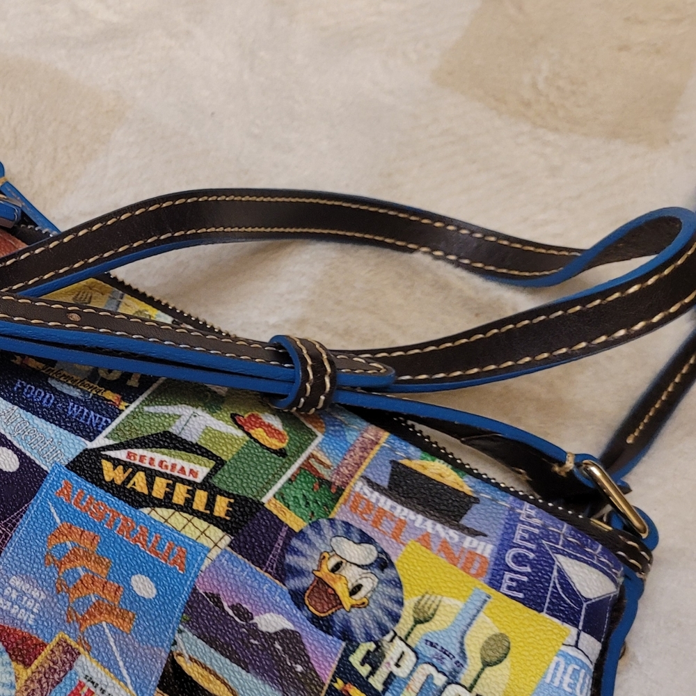 Dooney & Bourke Disney Epcot Food and Wine Festival 2016 Bag - Picture 4 of 9